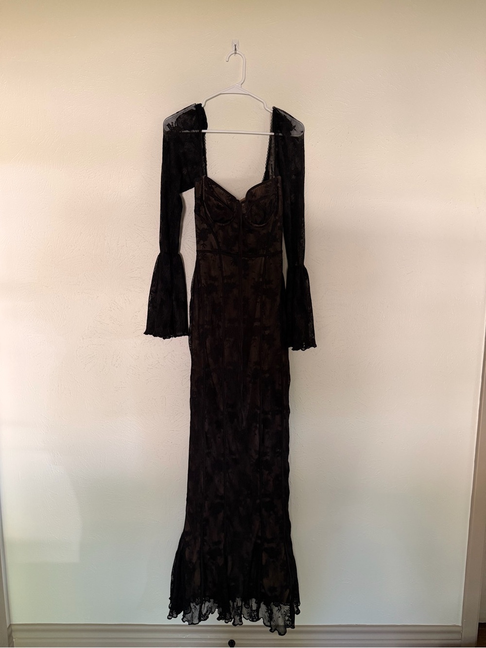 House of CB 'Delilah' dress Black Large - Picture 5 of 9